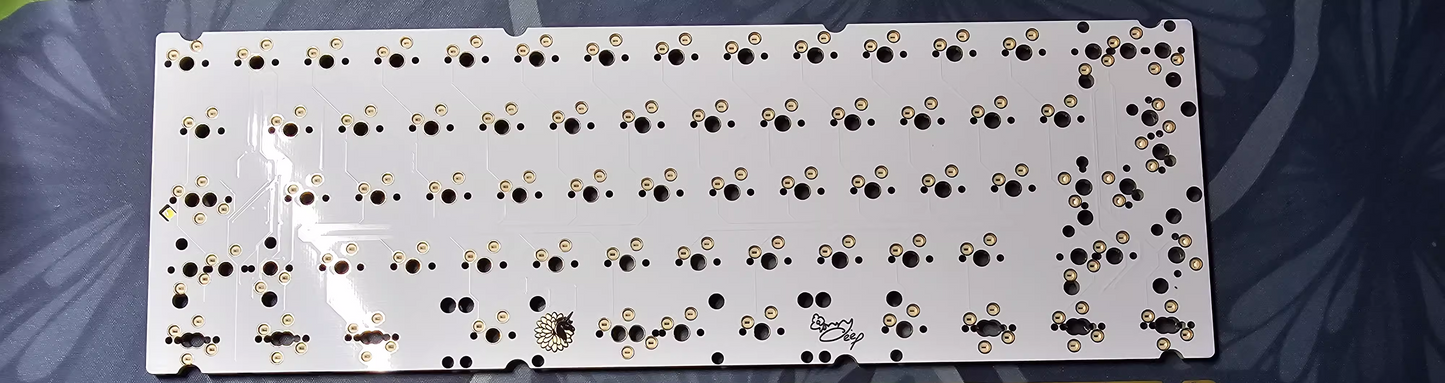 【EzKeeb X Daisy studio】PCB for KalamKorn(Compatible with Original/Hong Kong version)【instock】